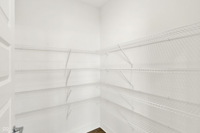 5126 Nettleton Way, Avon, IN 46123