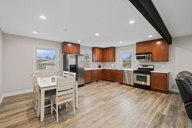 1871 Irene Road, Lake Holiday, IL 60548