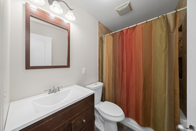 1871 Irene Road, Lake Holiday, IL 60548