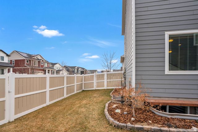 7877 N BUR OAK DR, Eagle Mountain, UT 84005