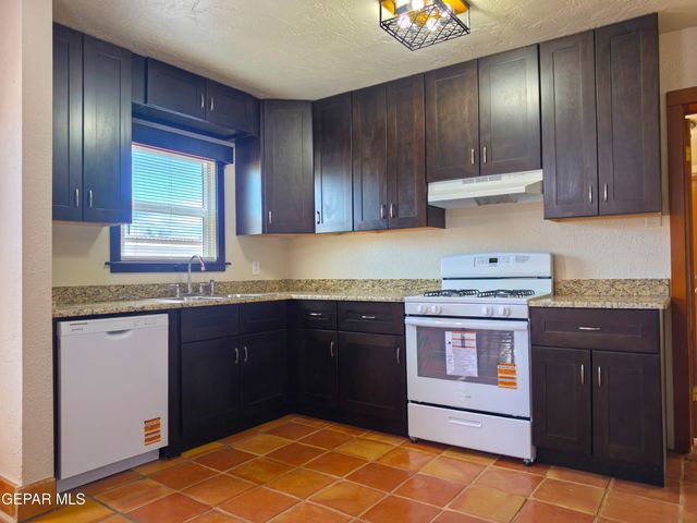 4037 EMORY Road, El Paso, TX 79922