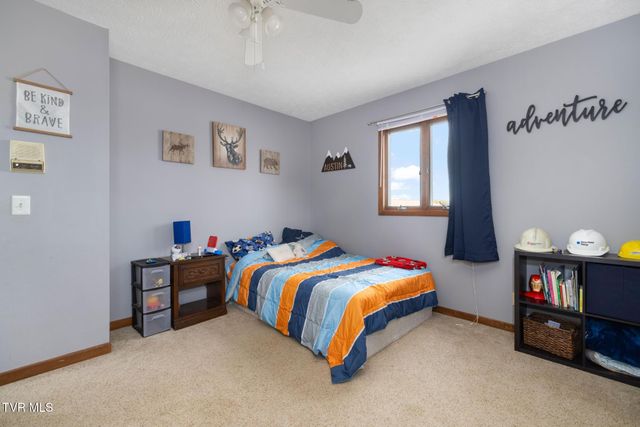 1105 Harmony Road, Jonesborough, TN 37659