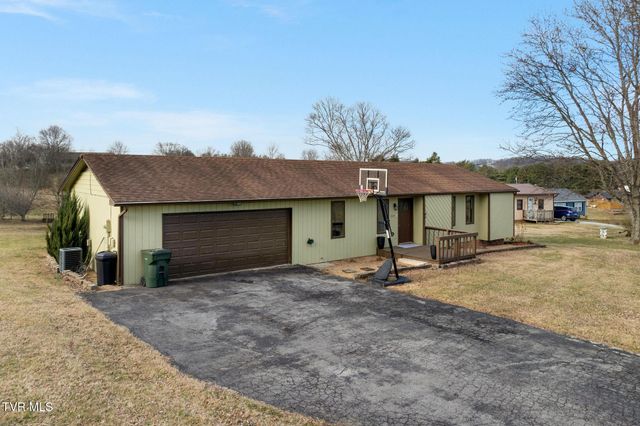 1105 Harmony Road, Jonesborough, TN 37659