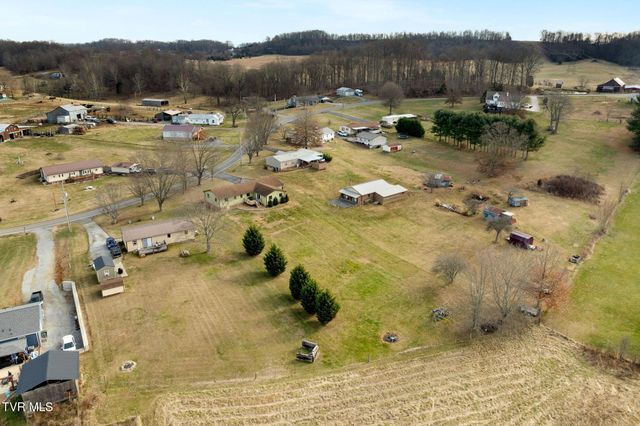 1105 Harmony Road, Jonesborough, TN 37659