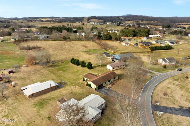 1105 Harmony Road, Jonesborough, TN 37659