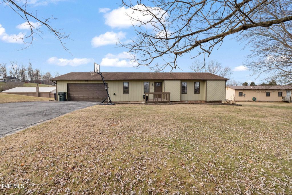 1105 Harmony Road, Jonesborough, TN 37659