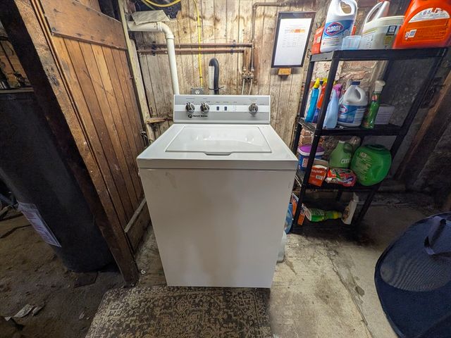 58 Ash St 3, Waltham, MA 02453