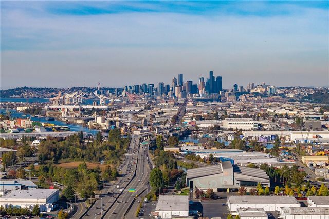 9462 20th Avenue SW, Seattle, WA 98106