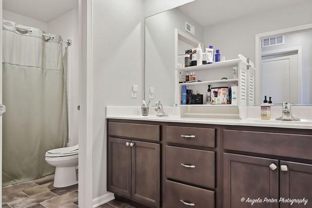 6901 Spruce Court, Wonder Lake, IL 60097