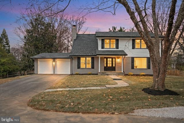 2678 OAKTON GLEN DR, Vienna, VA 22181