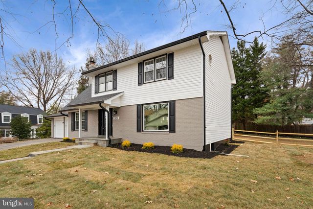 2678 OAKTON GLEN DR, Vienna, VA 22181