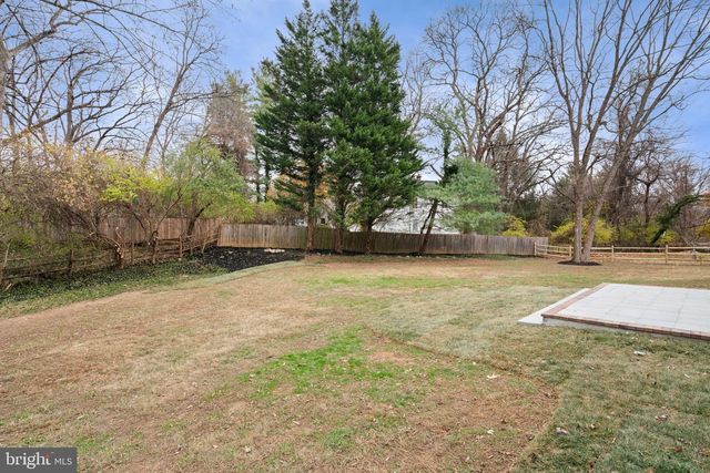 2678 OAKTON GLEN DR, Vienna, VA 22181