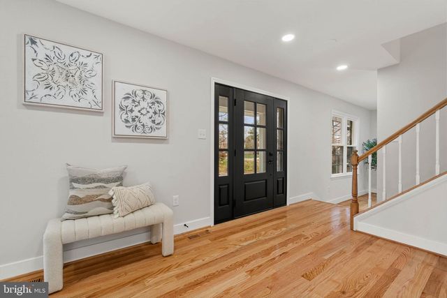 2678 OAKTON GLEN DR, Vienna, VA 22181