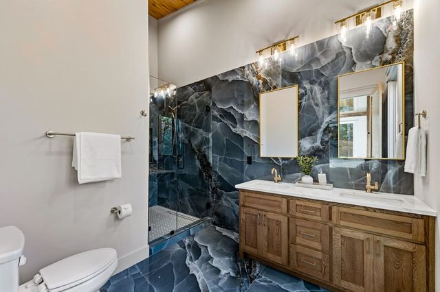 156 Horatio Drive, Blue Ridge, GA 30513