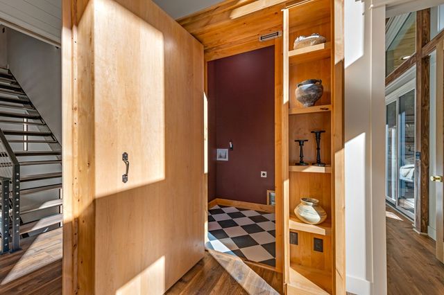 156 Horatio Drive, Blue Ridge, GA 30513