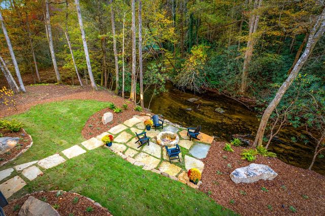 156 Horatio Drive, Blue Ridge, GA 30513