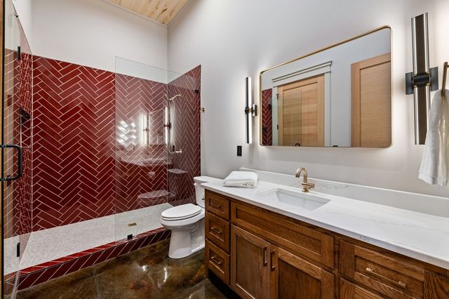 156 Horatio Drive, Blue Ridge, GA 30513
