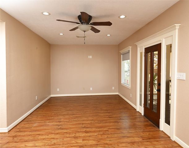608 Archer Street, Houston, TX 77009