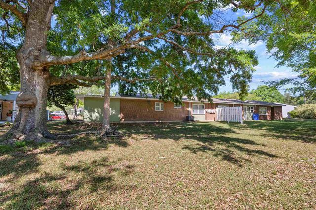 3750 Sweetgum St, Myrtle Beach, SC 29577