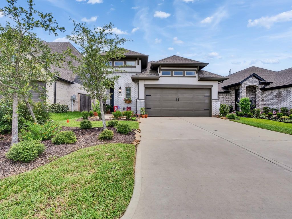 732 Washita Falls Lane, Conroe, TX 77304