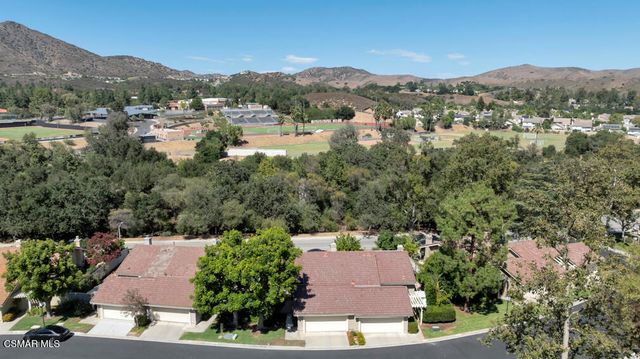 596 Via Novella, Oak Park, CA 91377