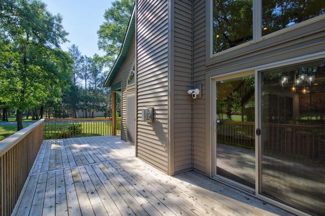 327 Blue Sky Trail, Nekoosa, WI 54457