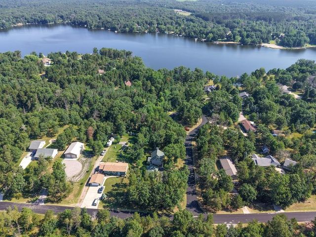 327 Blue Sky Trail, Nekoosa, WI 54457