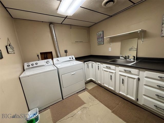 1 Burning Tree Lane, Butte, MT 59701