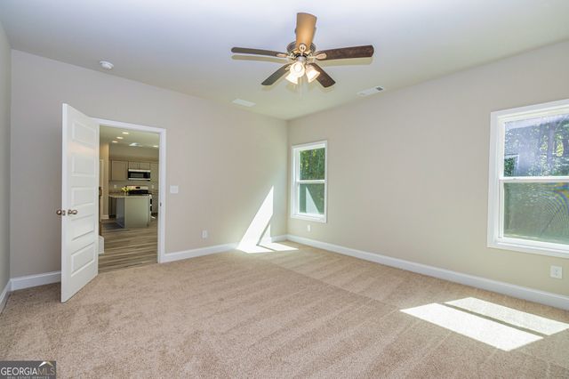 135 Hunts Mill Circle, Griffin, GA 30224