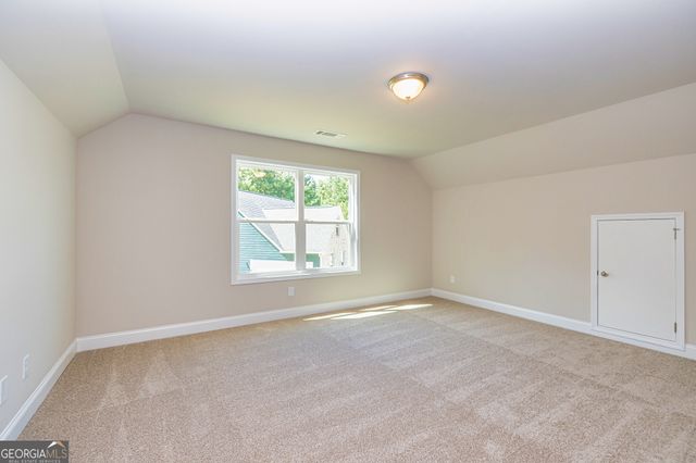 135 Hunts Mill Circle, Griffin, GA 30224