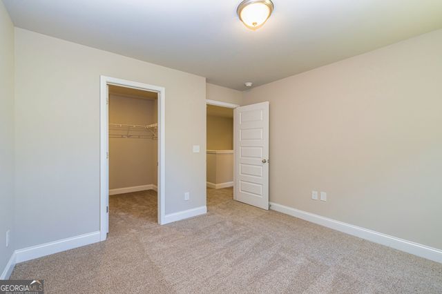 135 Hunts Mill Circle, Griffin, GA 30224