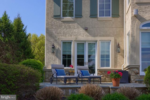 905 GREENSIDE DR, Lititz, PA 17543