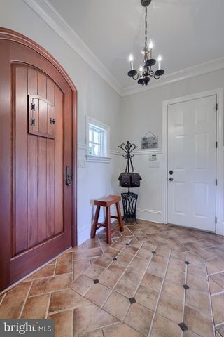 905 GREENSIDE DR, Lititz, PA 17543