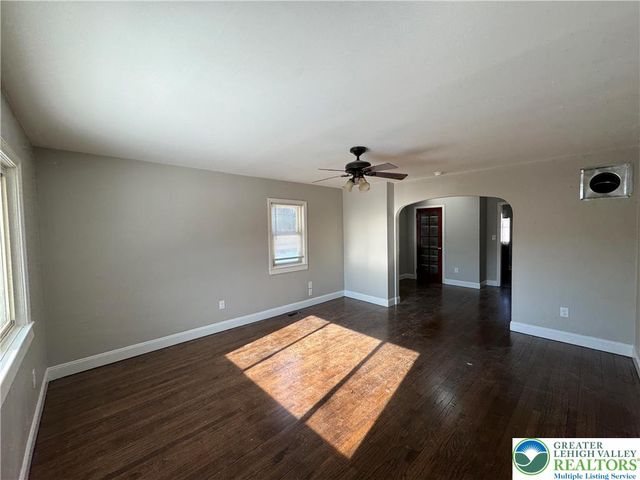 3547 Carter Road, Bethlehem Twp, PA 18020