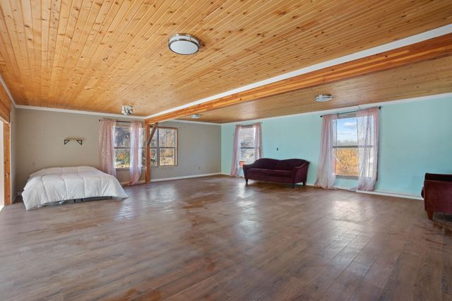 1306 Peachcrest Rd, Kettle Falls, WA 99141