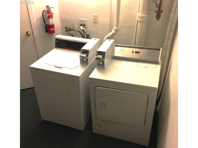 2047 Sw 10TH Ave, Portland, OR 97201