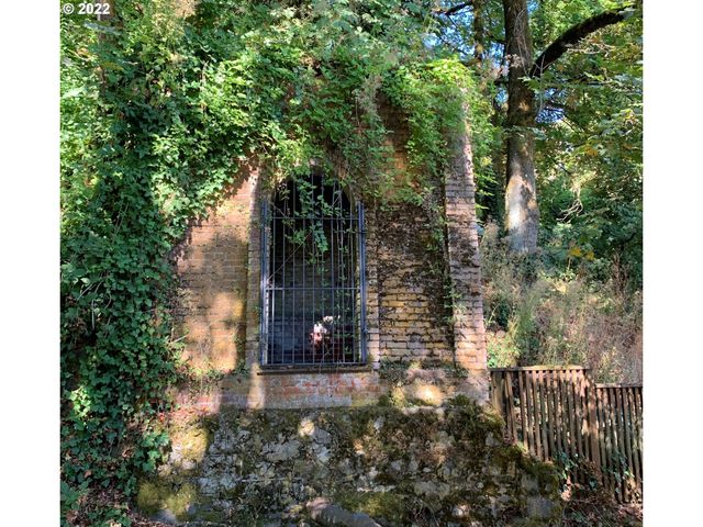 2047 Sw 10TH Ave, Portland, OR 97201