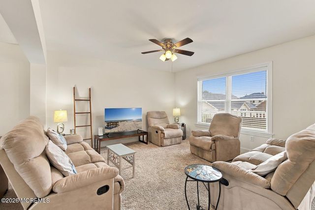 317 E Lakewood Avenue, Ocean Gate, NJ 08740