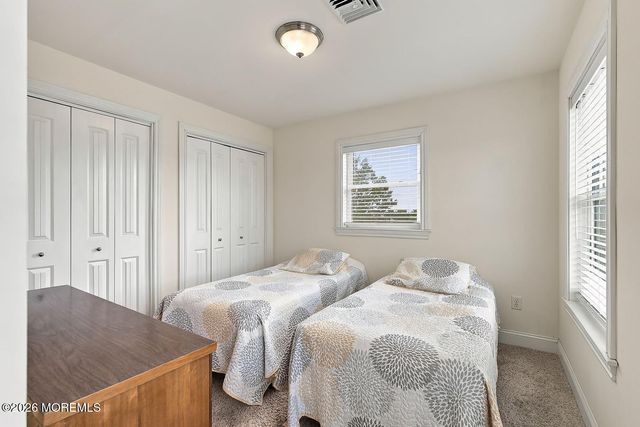 317 E Lakewood Avenue, Ocean Gate, NJ 08740