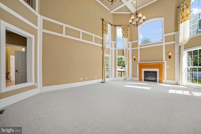 908 MANNINGTON DR, Williamstown, NJ 08094