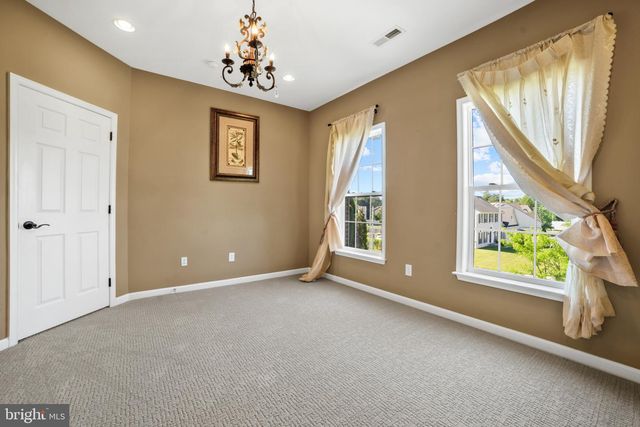 908 MANNINGTON DR, Williamstown, NJ 08094