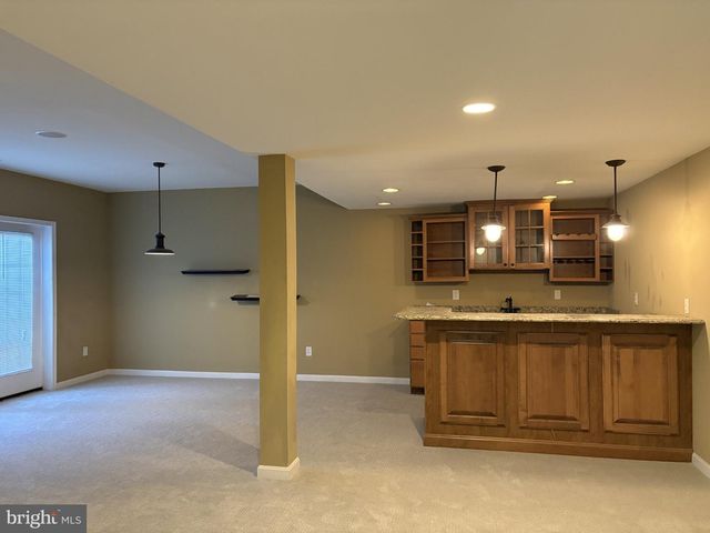908 MANNINGTON DR, Williamstown, NJ 08094