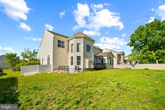 908 MANNINGTON DR, Williamstown, NJ 08094