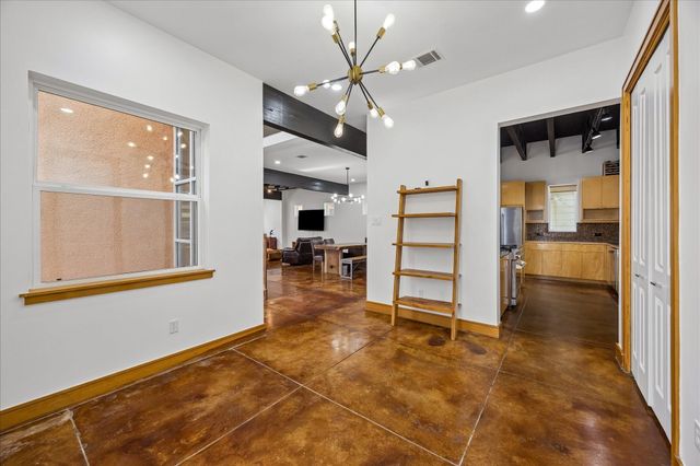 1711 W 13th Street, Houston, TX 77008