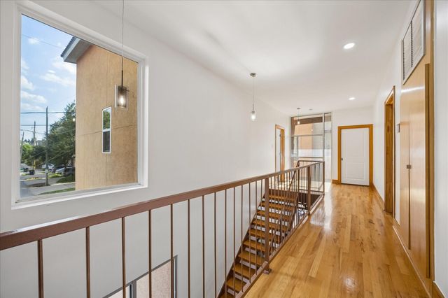 1711 W 13th Street, Houston, TX 77008