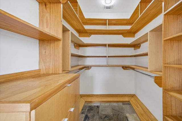 1711 W 13th Street, Houston, TX 77008