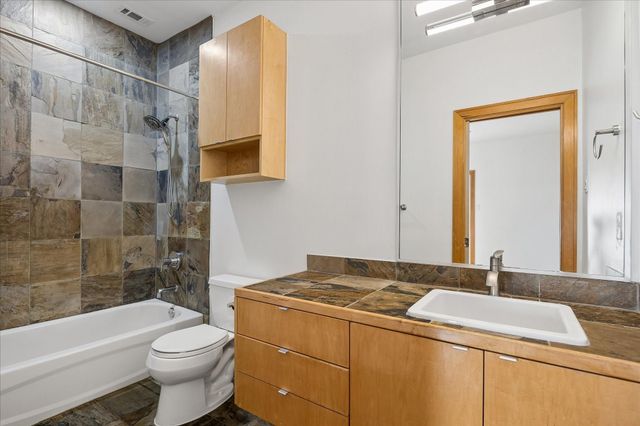1711 W 13th Street, Houston, TX 77008