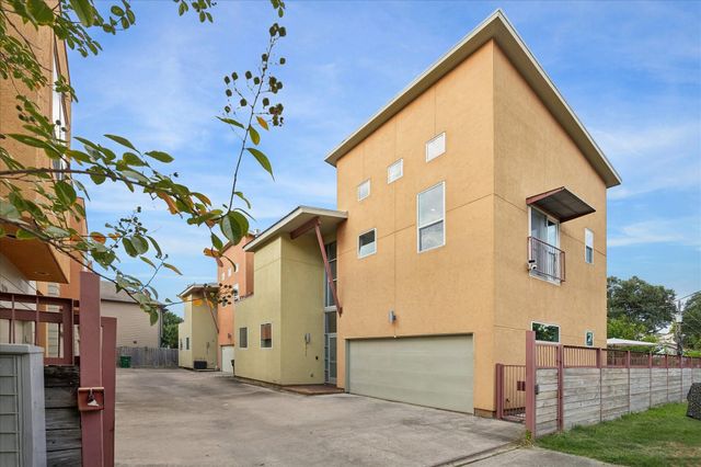 1711 W 13th Street, Houston, TX 77008
