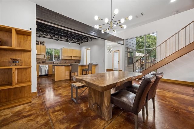 1711 W 13th Street, Houston, TX 77008