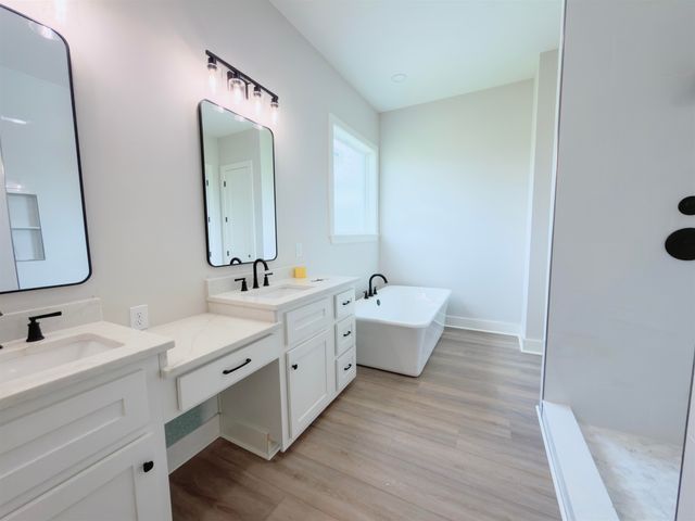 135 Godchaux Drive, Houma, LA 70360